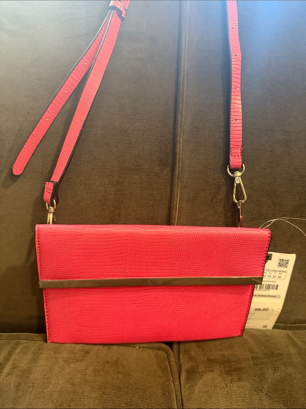 Zara Fuchsia strap bag. Removable side pouch. BNWt